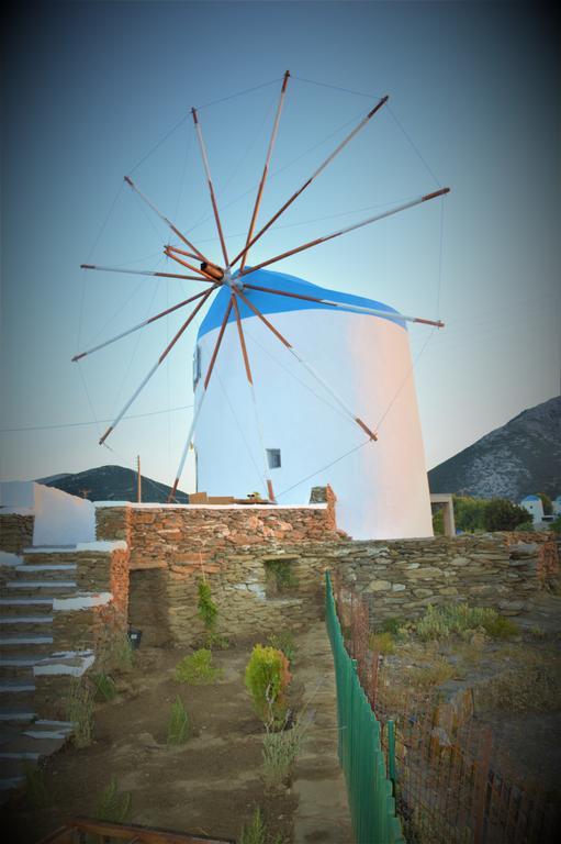 Windmill Arades Suite Apollonía Exteriör bild